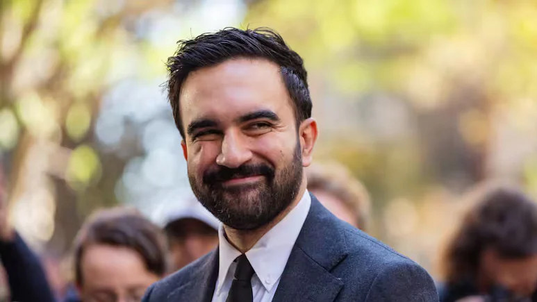 मेयर ममदानी के घर पर हमले की कोशिश, ग्रेसी मेंशन के बाहर चले लाठी-डंडे, ‘नेल बम’ फेंकने के आरोप में 2 गिरफ्तार