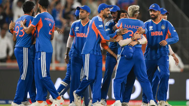 Ind vs Nz Final: एक खिताब और 3 कारनामे… न्यूजीलैंड को हराकर टीम इंडिया ने रच दिया इतिहास